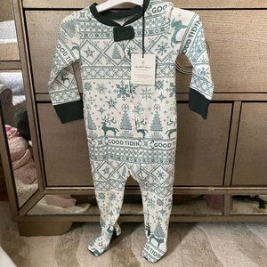 Hearth & Hand Magnolia Good Tidings Pajamas